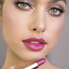 model wearing pink lipstick